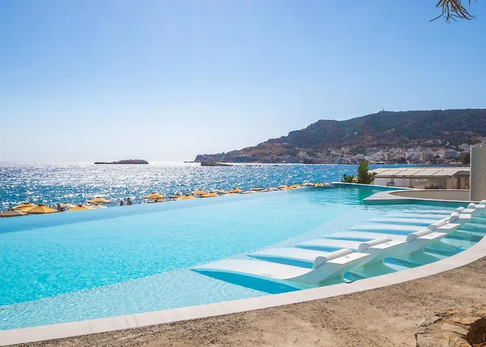 Konstantinos PalaceAlbergo